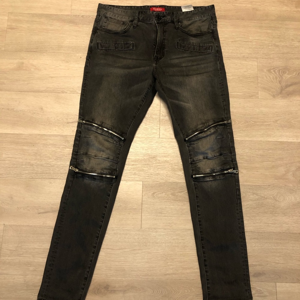 Men’s Guess Skinny Jeans